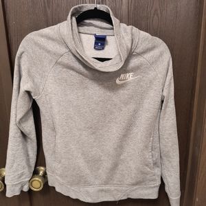 Nike Cowlneck Crop Sweatshirt